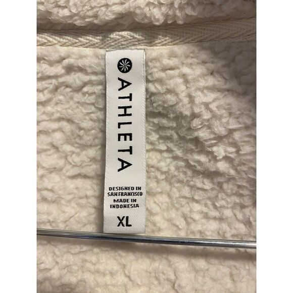 Athleta Tugga Sherpa Jacket Women's XL Beige Cropped Full Zip Fleece 486693 - Picture 5 of 6